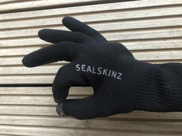 Sealskinz cheap helvellyn gloves